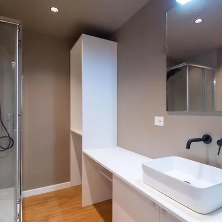 Casaviva - In The Historic Center - Land Apartment Genoa
