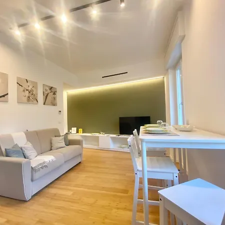 Casaviva - In The Historic Center - Land Apartment
